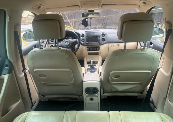 Volkswagen Tiguan cena 44000 przebieg: 157000, rok produkcji 2012 z Wisła małe 22